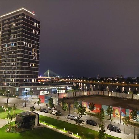 Apartman Irma Sajmiste Buitenkant foto